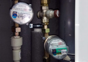 Фото умных счетчиков горячей и холодной воды